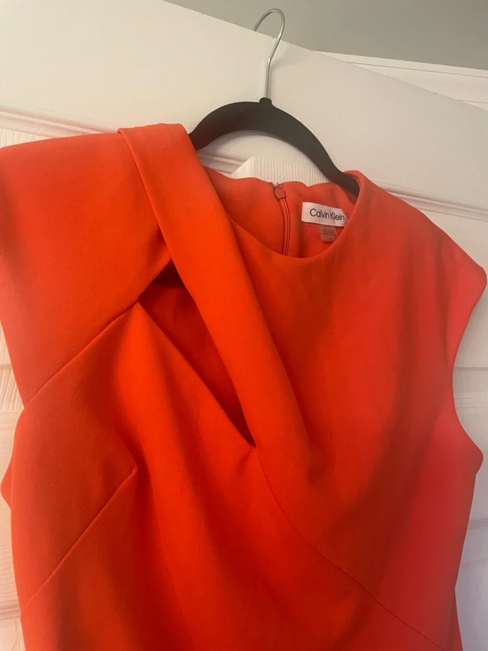 Calvin Klein Dress Orange Sheath Size 6 Vibrant! - Picture 2 of 3